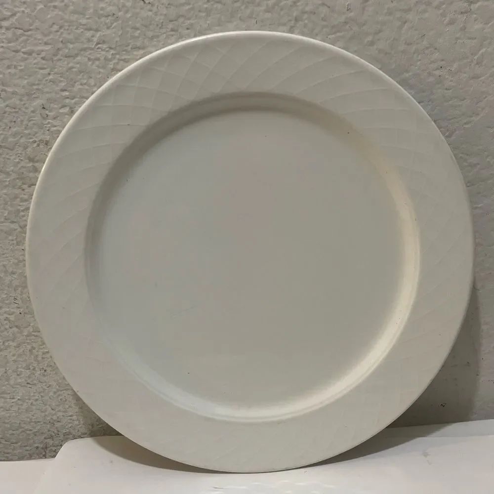 Villeroy & Boch Platinum Round Platter Large  0141 Plain White Rimmed Chop Plate